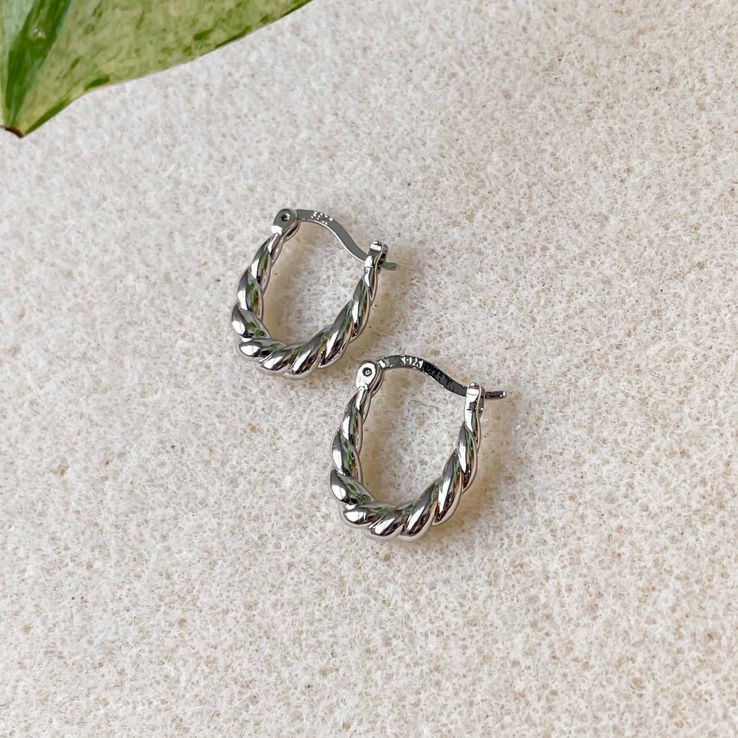 Créoles texturées et torsadées en argent sterling 925 | HÉRA