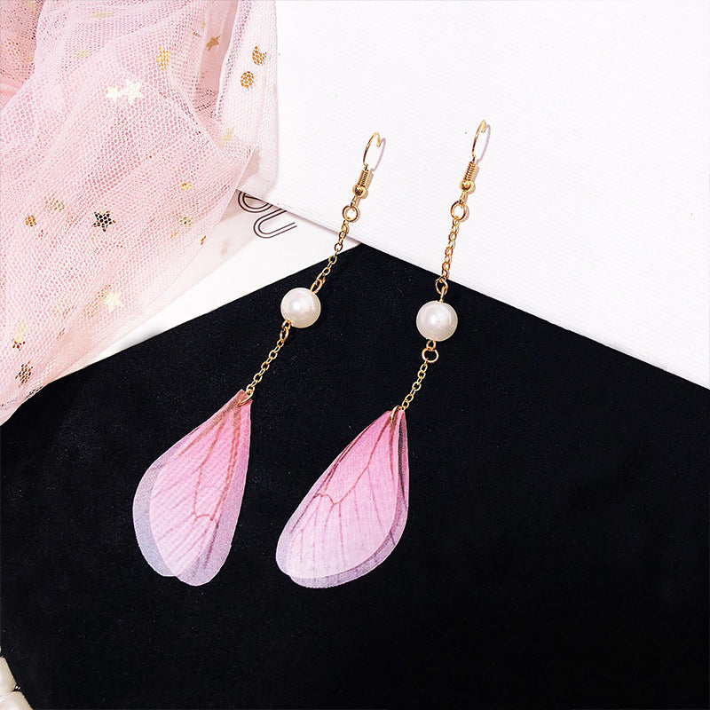 Korean version of the retro literary temperament hand, earrings, pearl earrings, thin, butterfly, butterfly wings