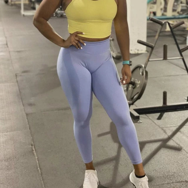 Seamless Contour Leggings for Women's Workouts
