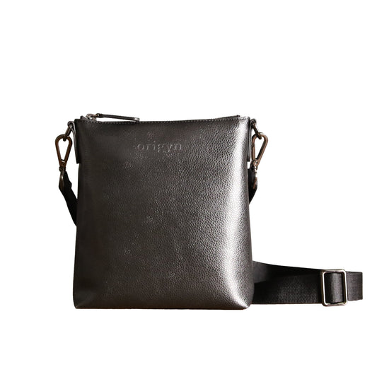 Origyn 04 - Plant-Based Vegan Leather Top Zip Handbag - Made with Plastic-Free MIRUM®